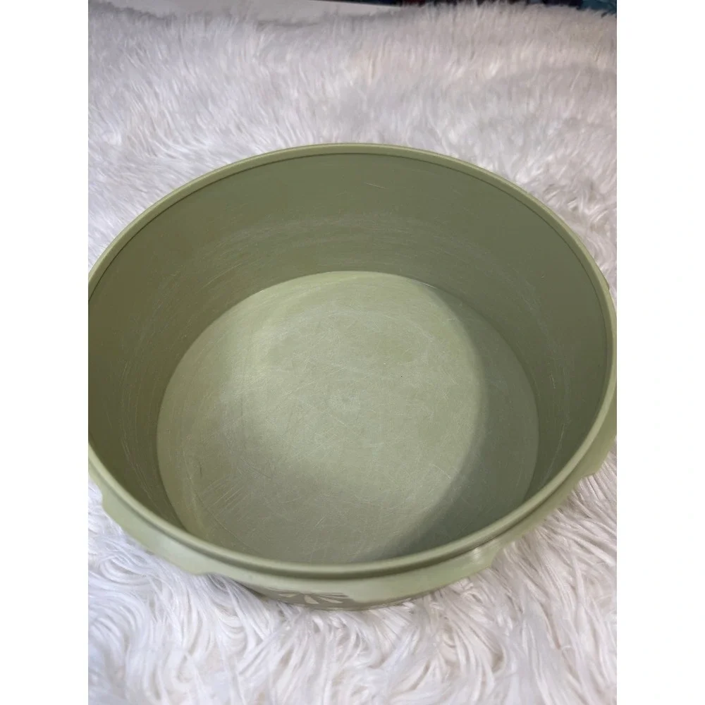 Vintage Tupperware Servalier Set of 3 Avocado Green White Starburst Canisters